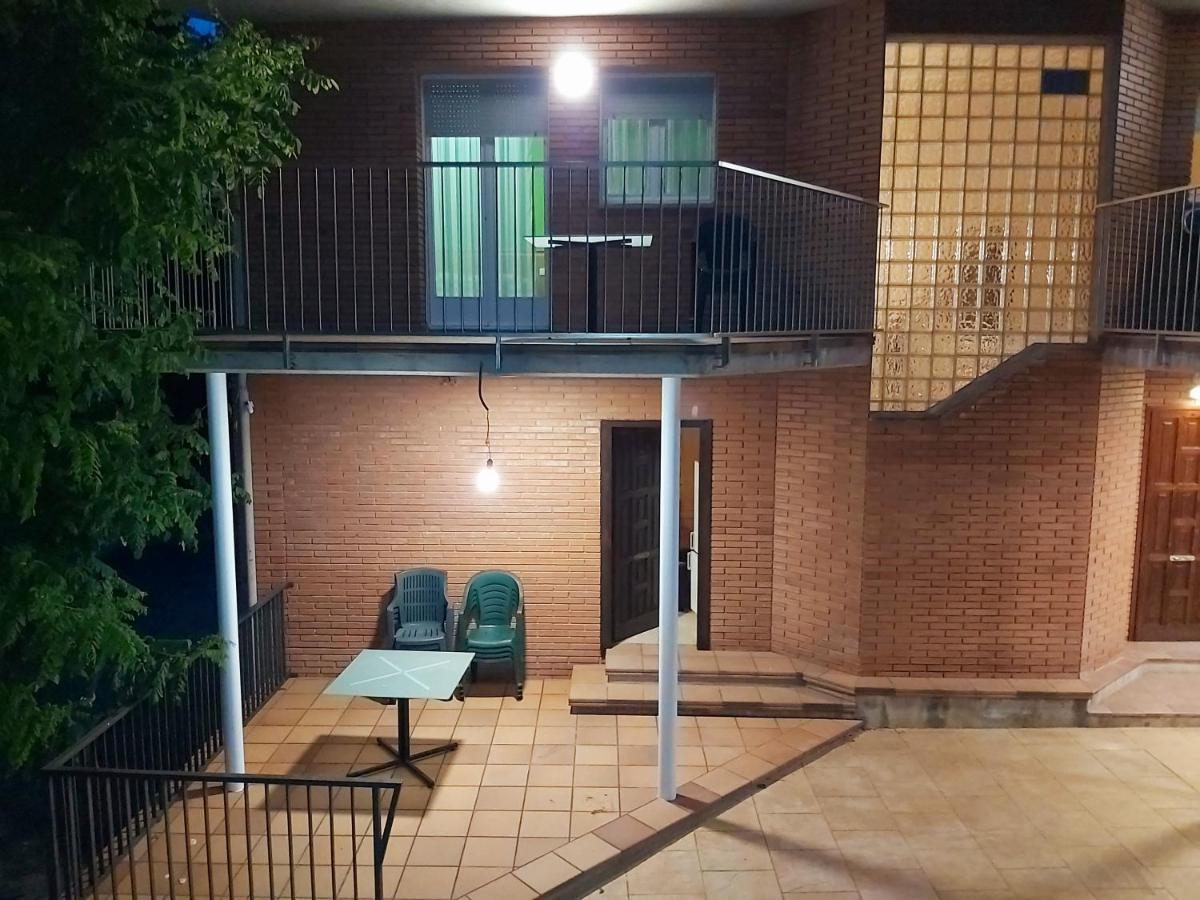 Apartamentos La Francesa Санта-Пау Экстерьер фото