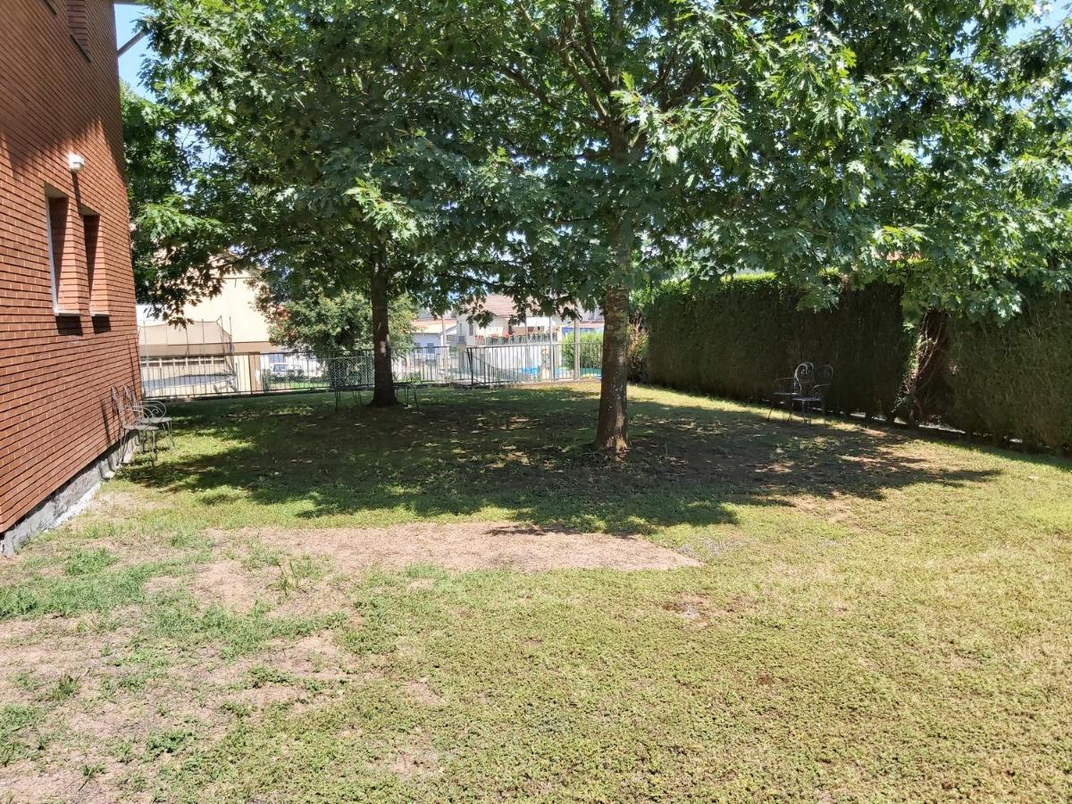 Apartamentos La Francesa Санта-Пау Экстерьер фото