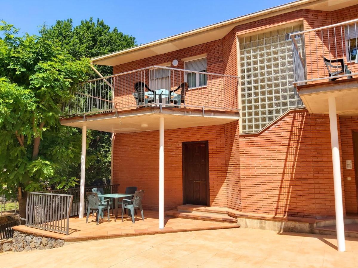 Apartamentos La Francesa Санта-Пау Экстерьер фото